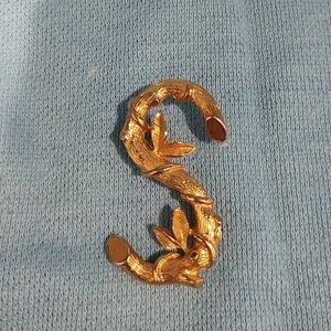 Sarah Coventry "S" Initial Pin From Sarah's ABCs